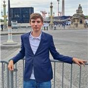 Mathématiques // Français// Histoire // Chinois // Etudiant en Licence Sc Politique et ancien etudidant de CPGE B/L